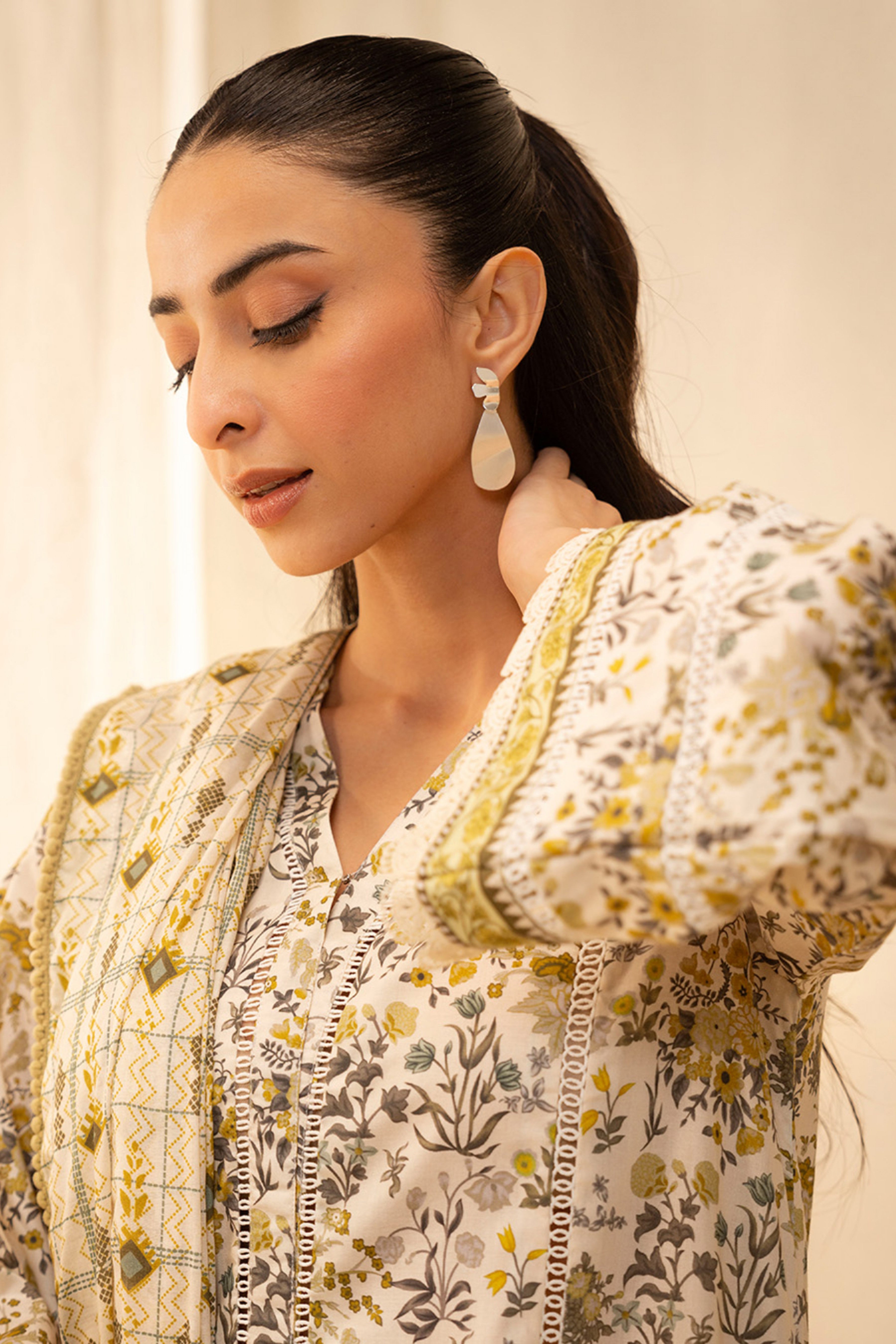 ZELLBURY UNSTITCHED 2-Piece LAWN'25