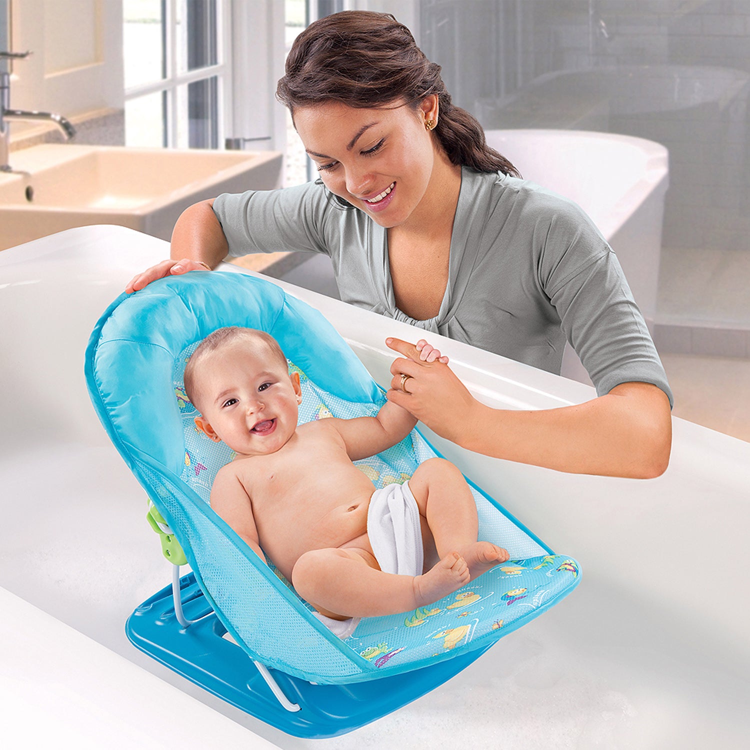 Baby Bather / Bath Seat For Newborn / Infant-Pillow included