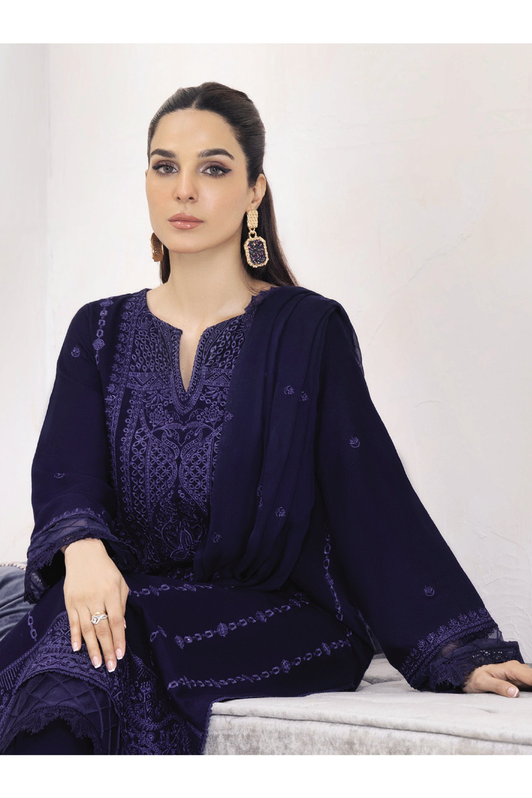 Sanam Saeed Ilana D-05