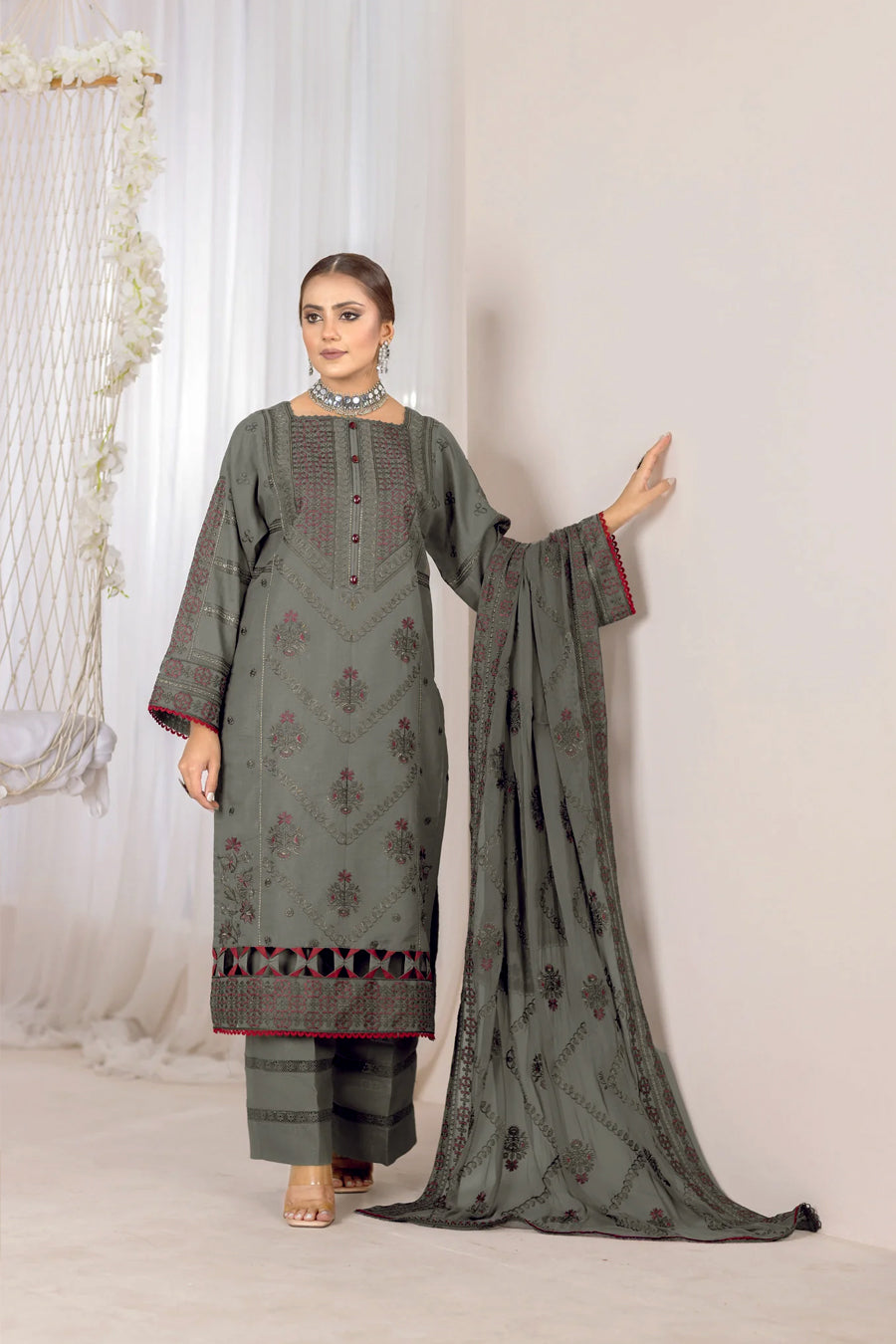 Wania Hoor WP-266 Vol-01