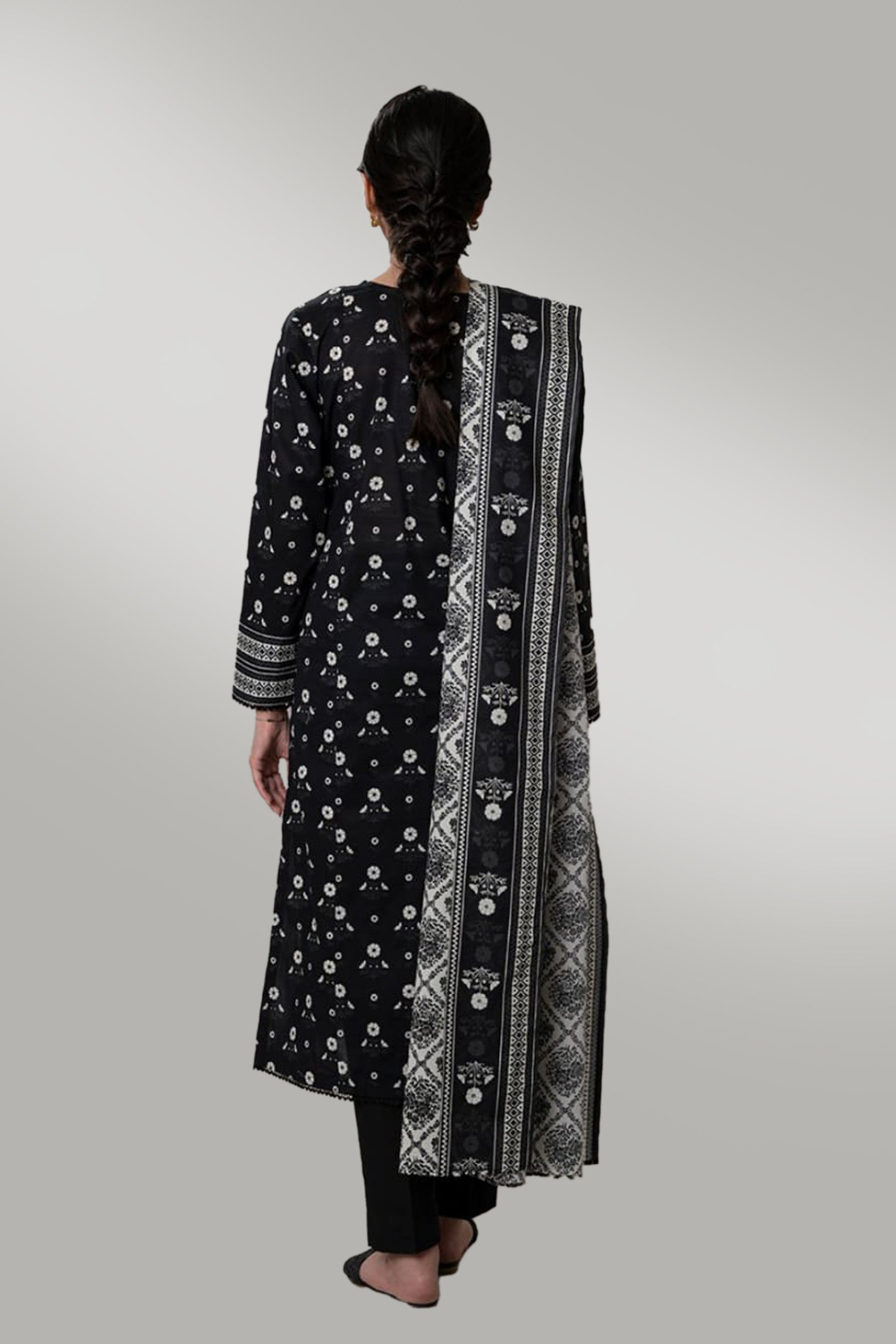 ZELLBURY UNSTITCHED SUMMER COLLECTION WUS25x30657