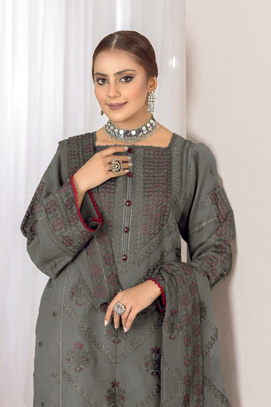 Wania Hoor WP-266 Vol-01