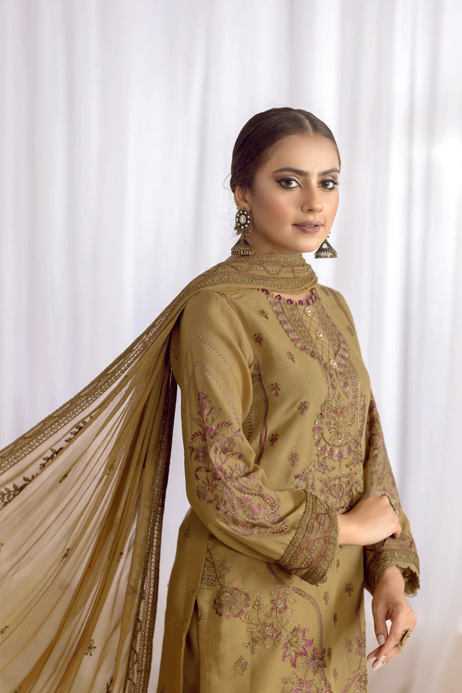 Wania Hoor WP-264 Vol-01