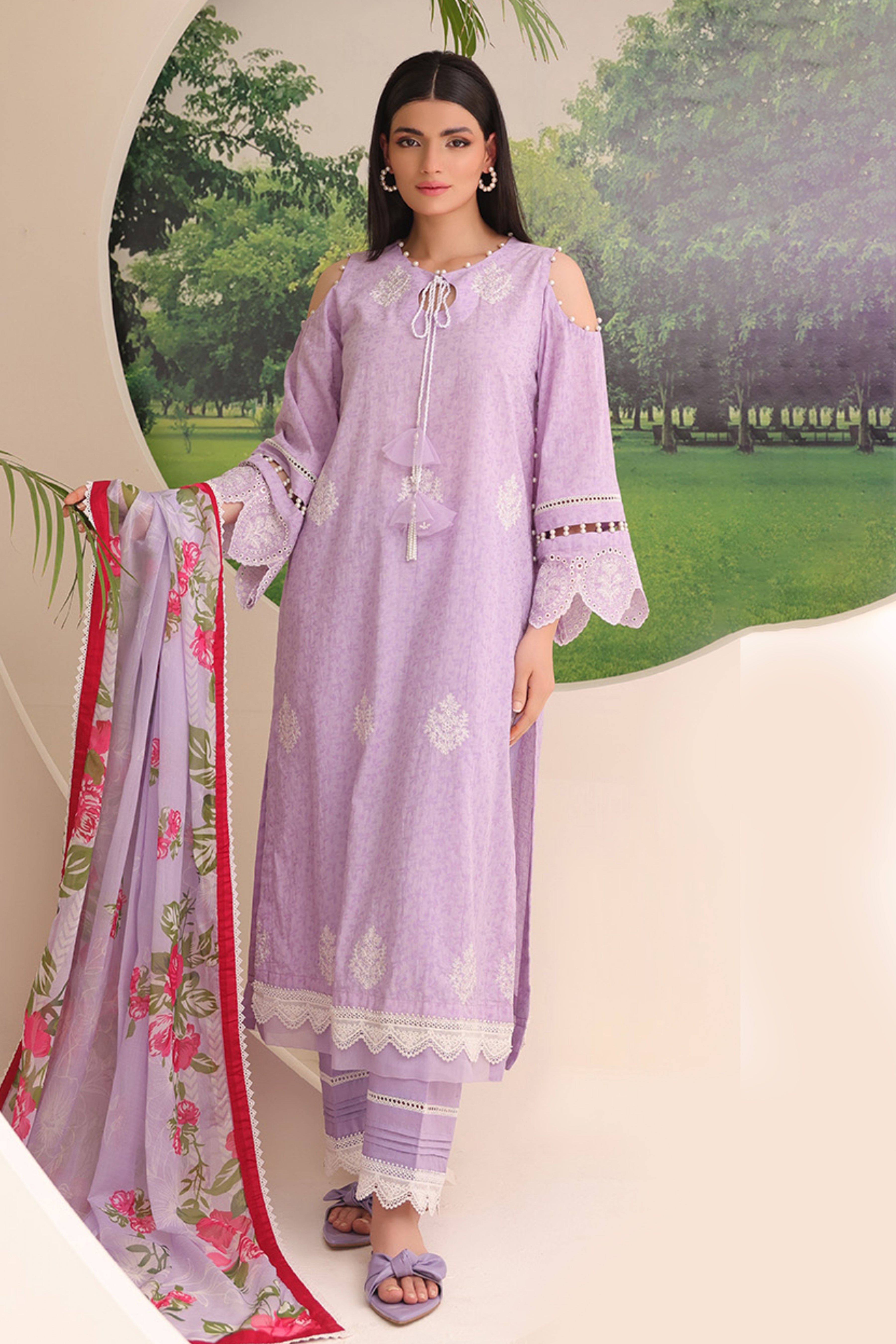 Zellbury Signature Lawn`25 Rs.3,490