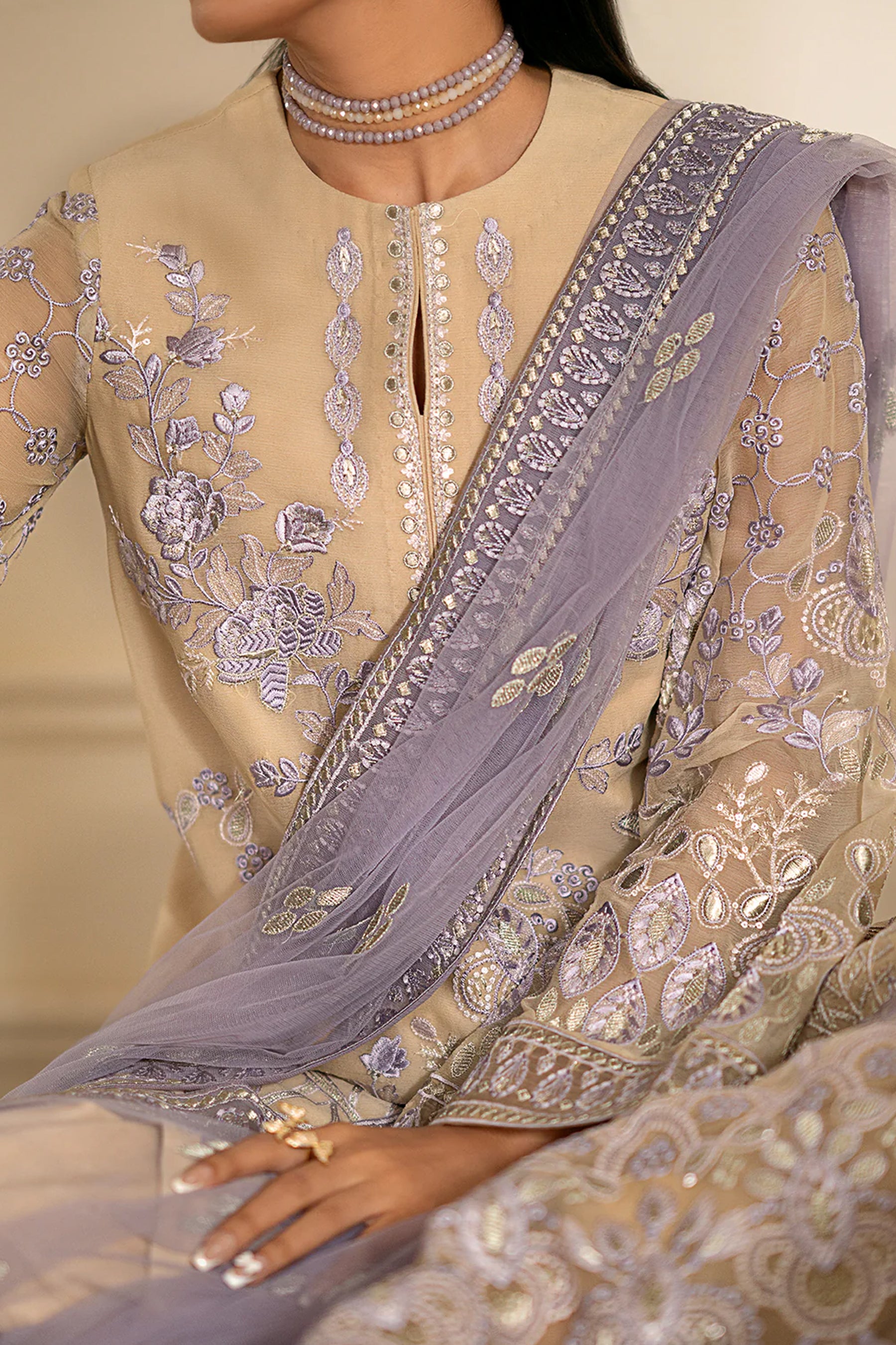 MEHARBANO ILANA-A E-206 A  Vol-2