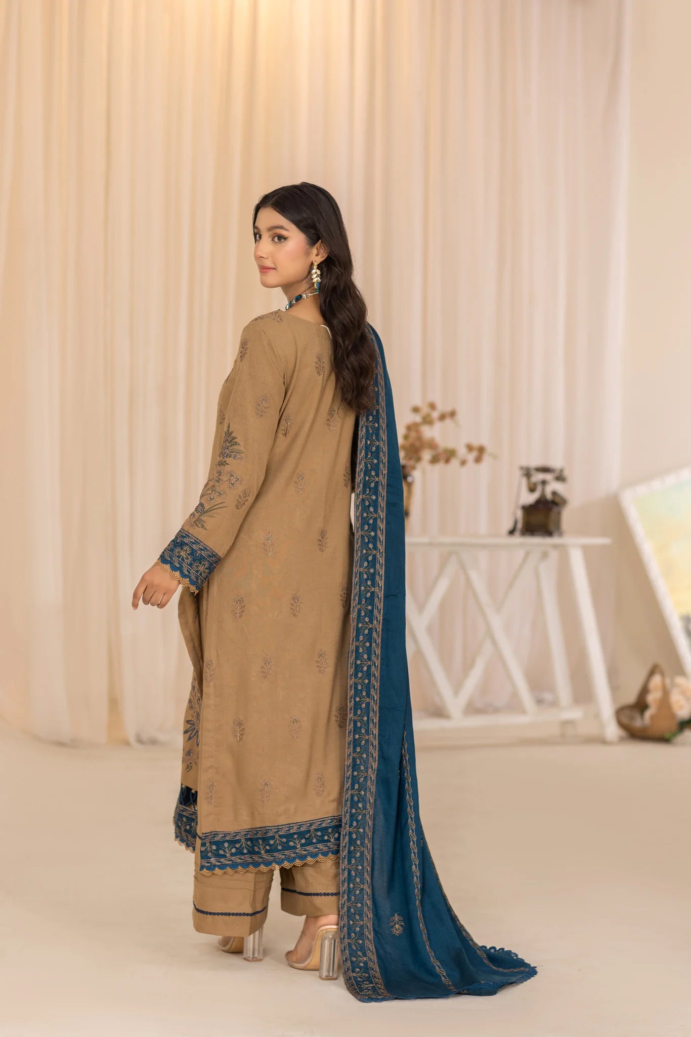 Wania Reet Vol 01 2024 wp-398