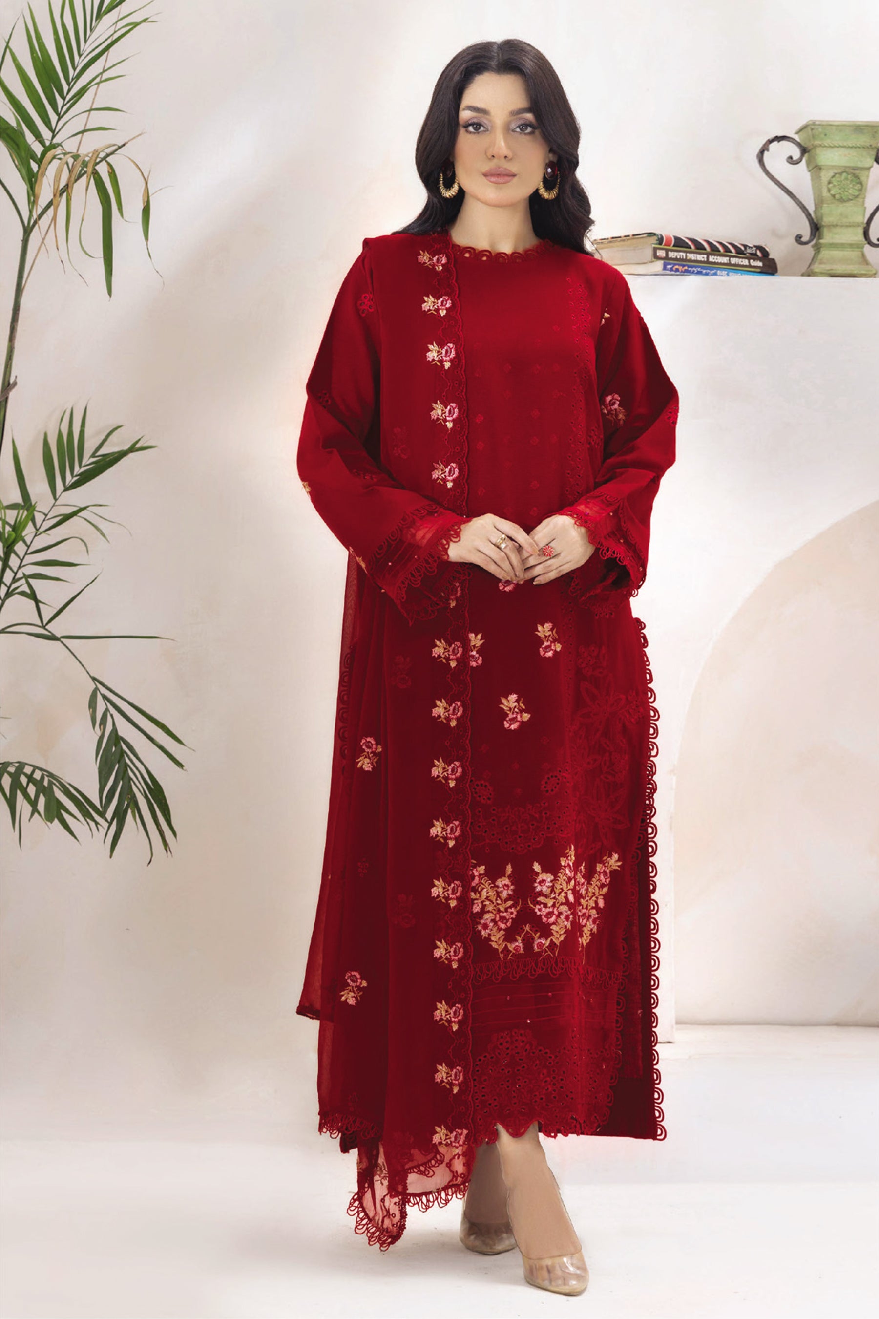 Sanam Saeed Ilana D-06