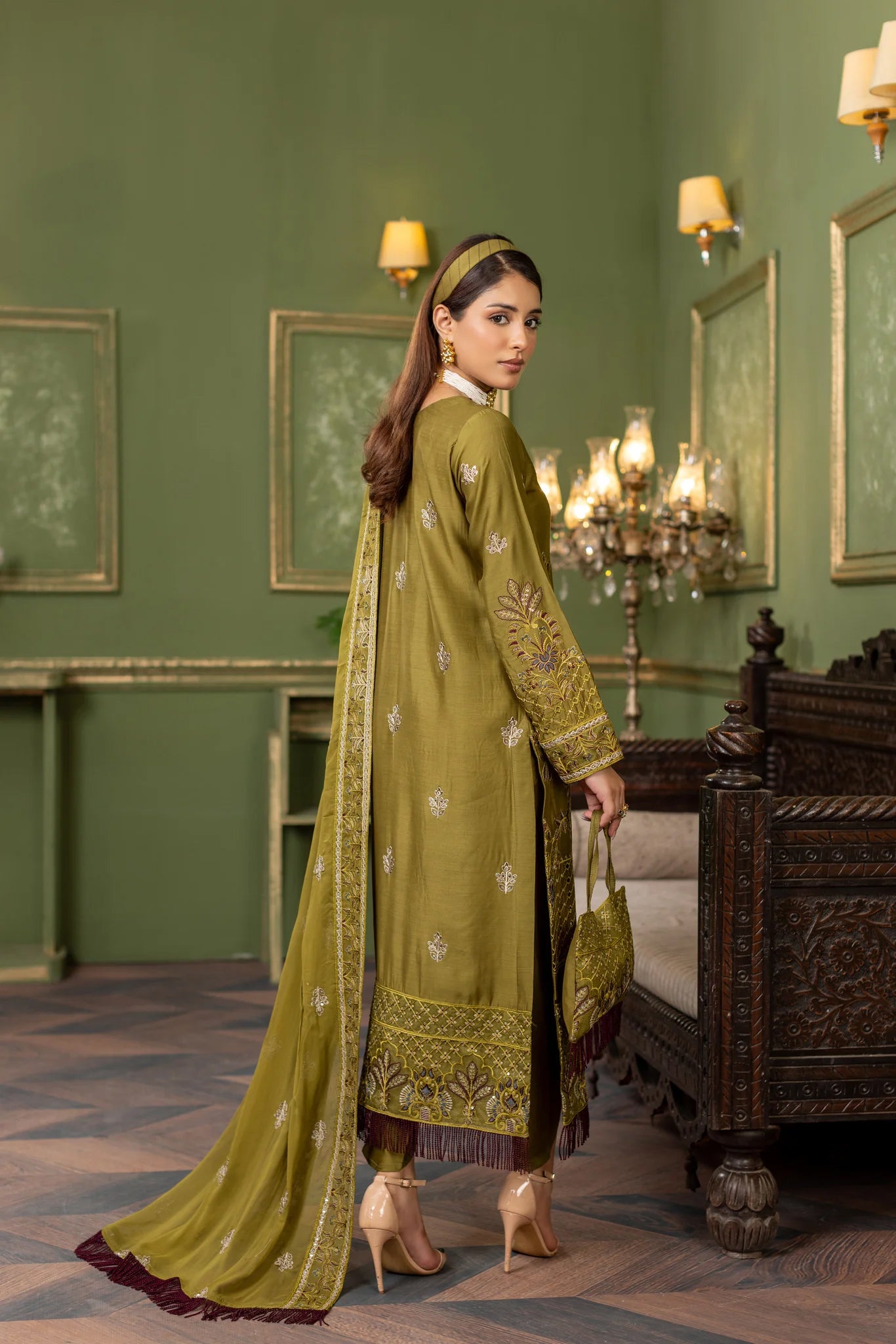 Meeshal Vol 04 WL-402