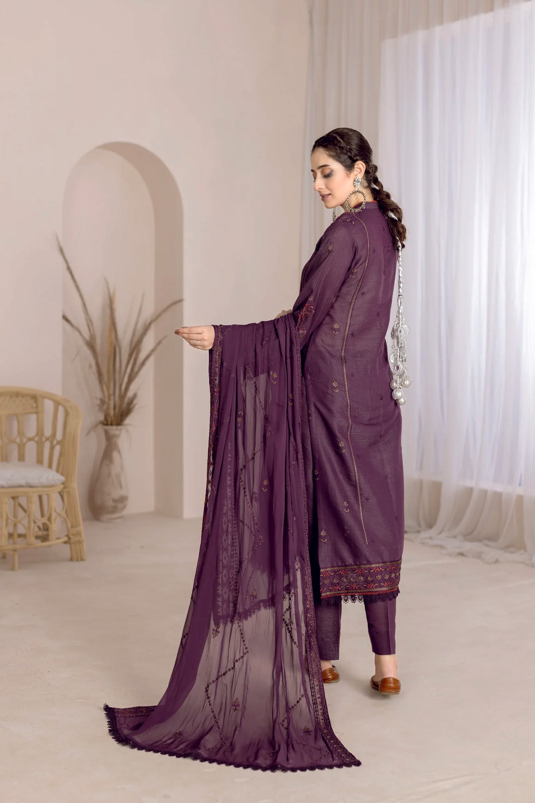 Wania Hoor WP-267 Vol-01