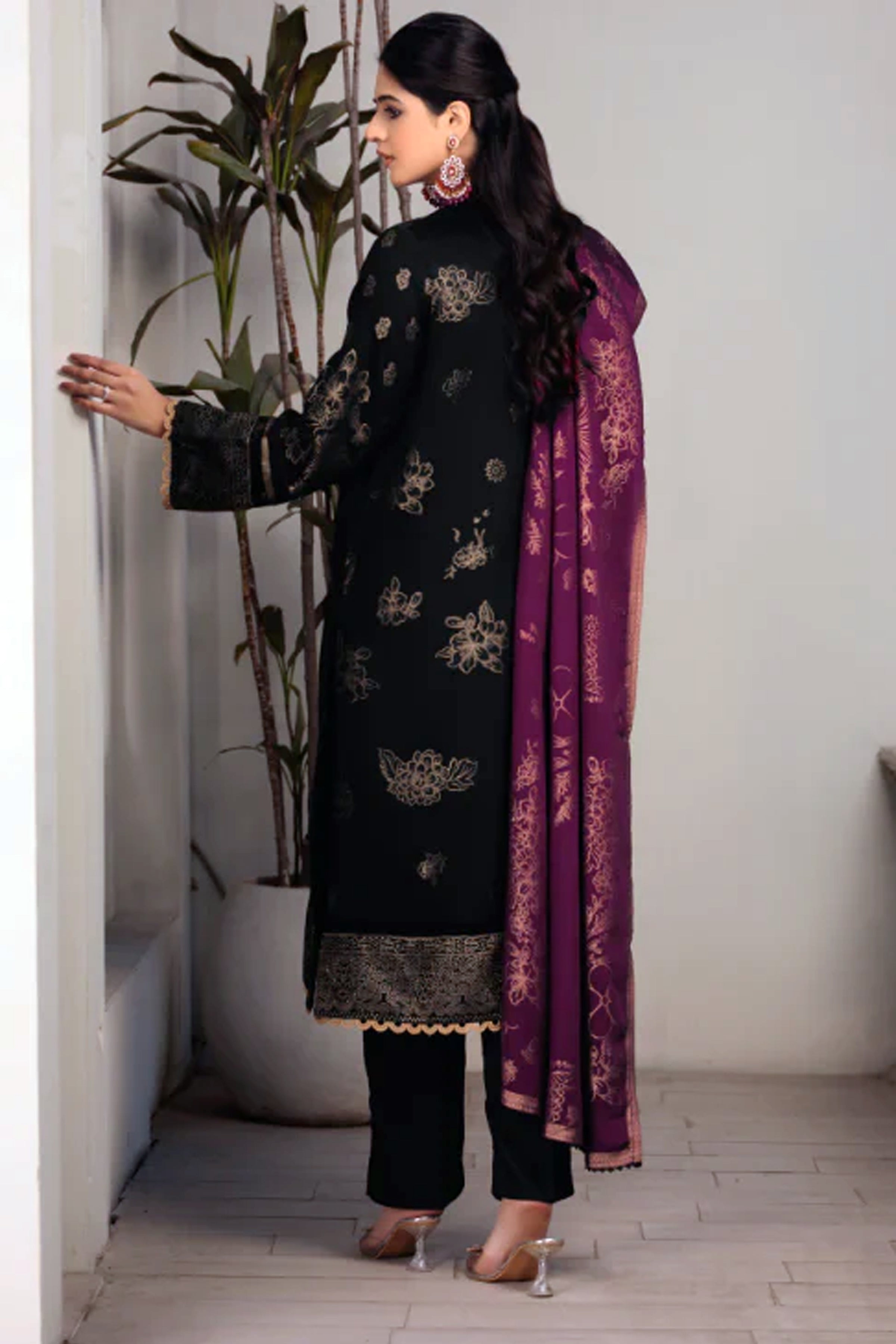 AABROO By Wania Vol 01 WP43