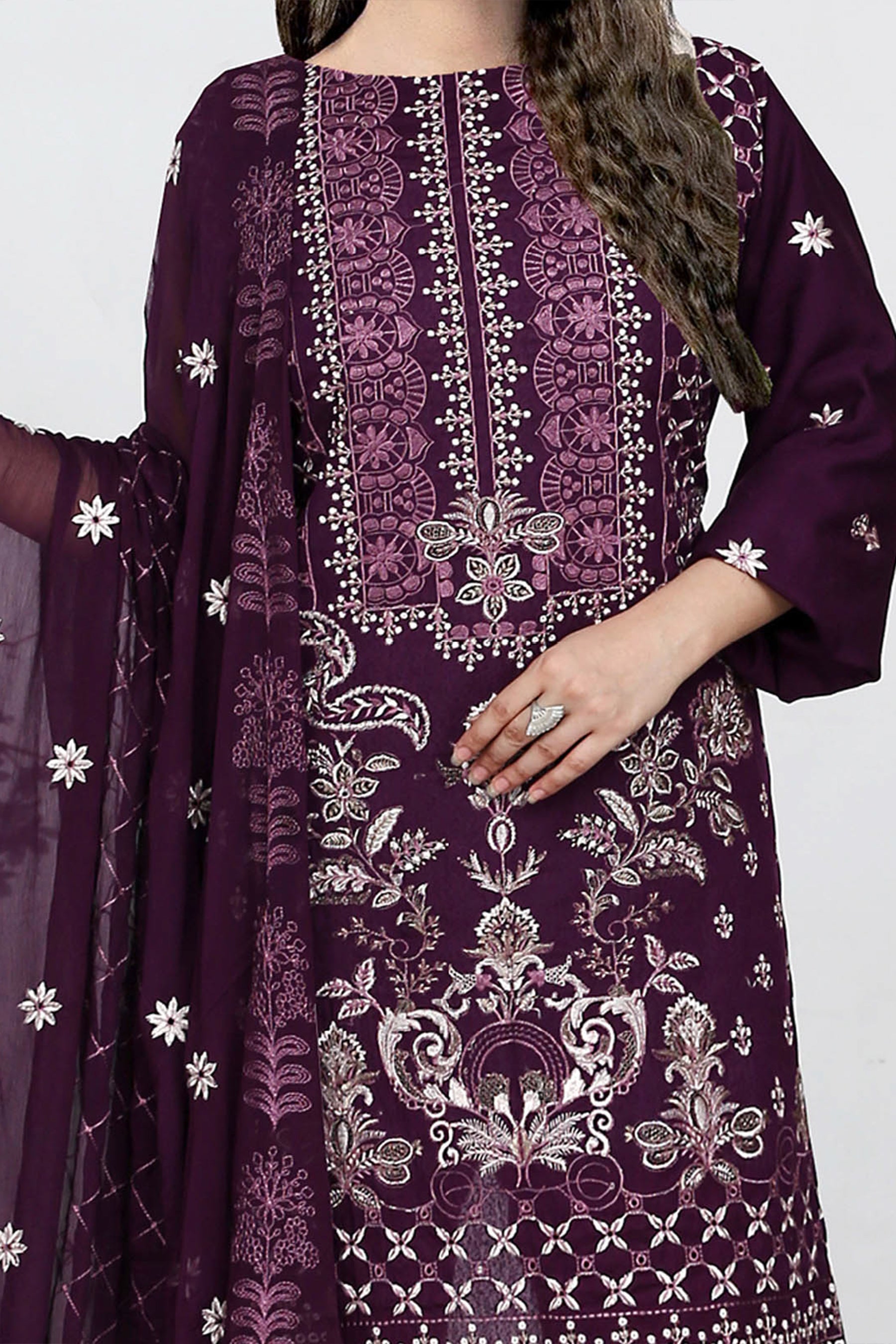 Shabnam by Ayla Zahra