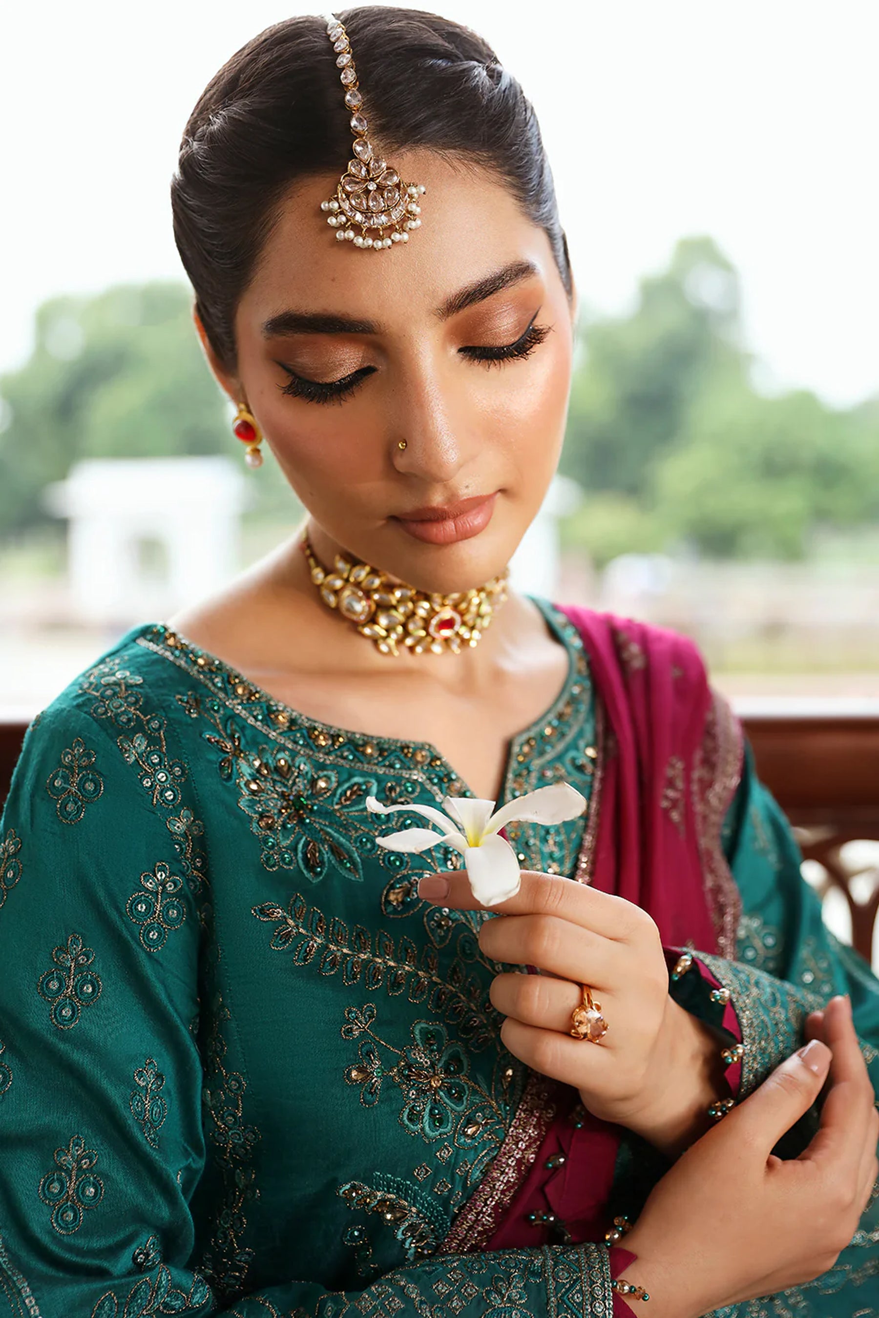 Executive Chiffon By Flossie FE-810