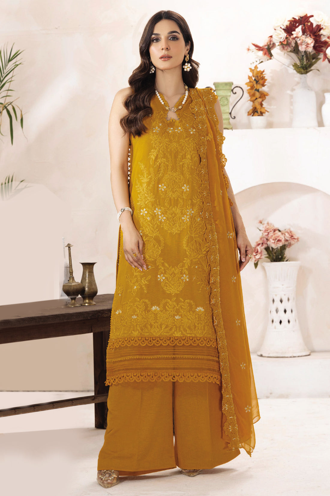 Sanam Saeed Ilana D-04