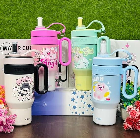 PAUL SONS Starxcup 850ml Insulated Stainless Steel Travel Mug, Cute Cartoon Design with Plastic Handle and Straw (Green, Large, 850ml Insulated Stainless Steel Travel Mug, Cute Cartoon Design)