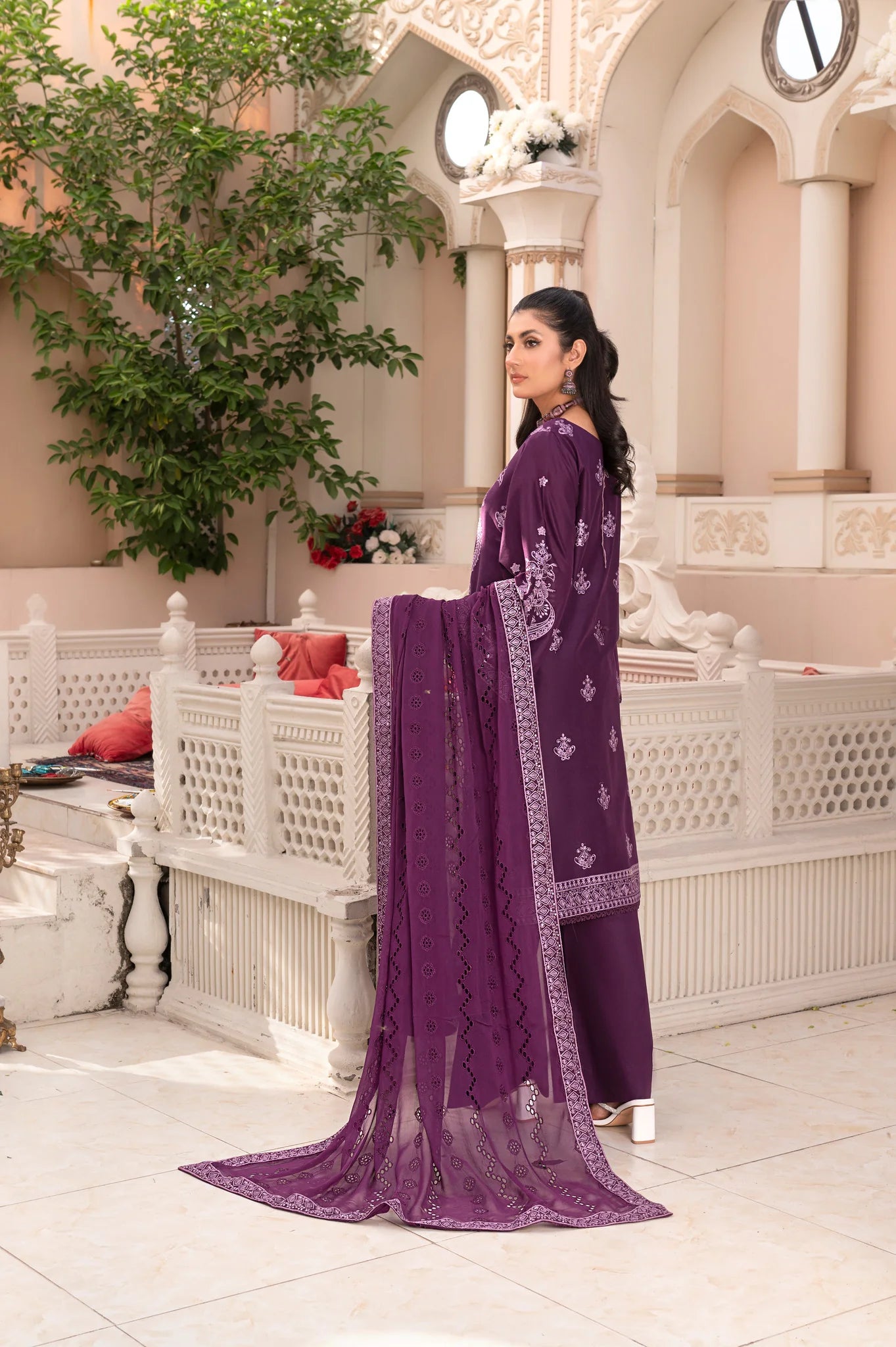 Wania By Wadwa Arts wl- 325