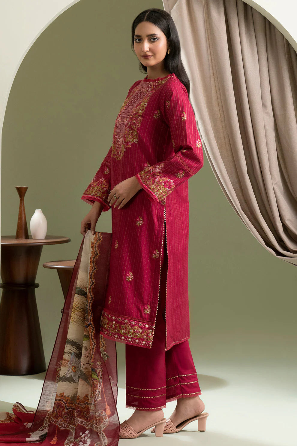 Zellbury Summer Embroidered Lawn Unstitched 3Pc Suit WUS25E30346