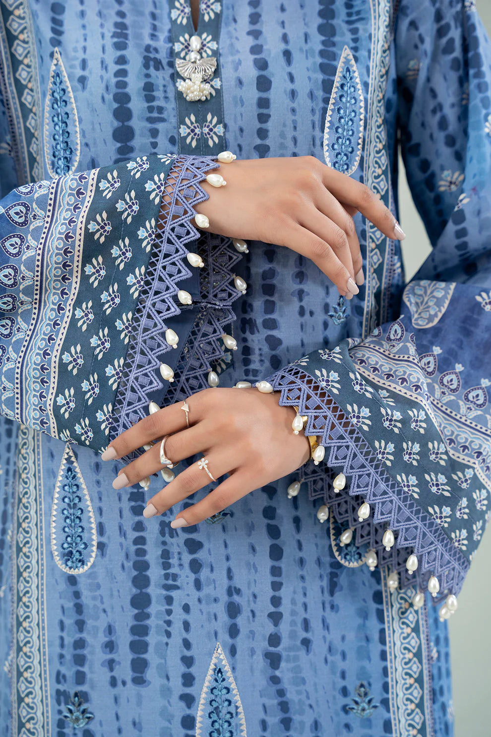 Zellbury Summer Embroidered Lawn Unstitched 3Pc Suit WUS25E30456