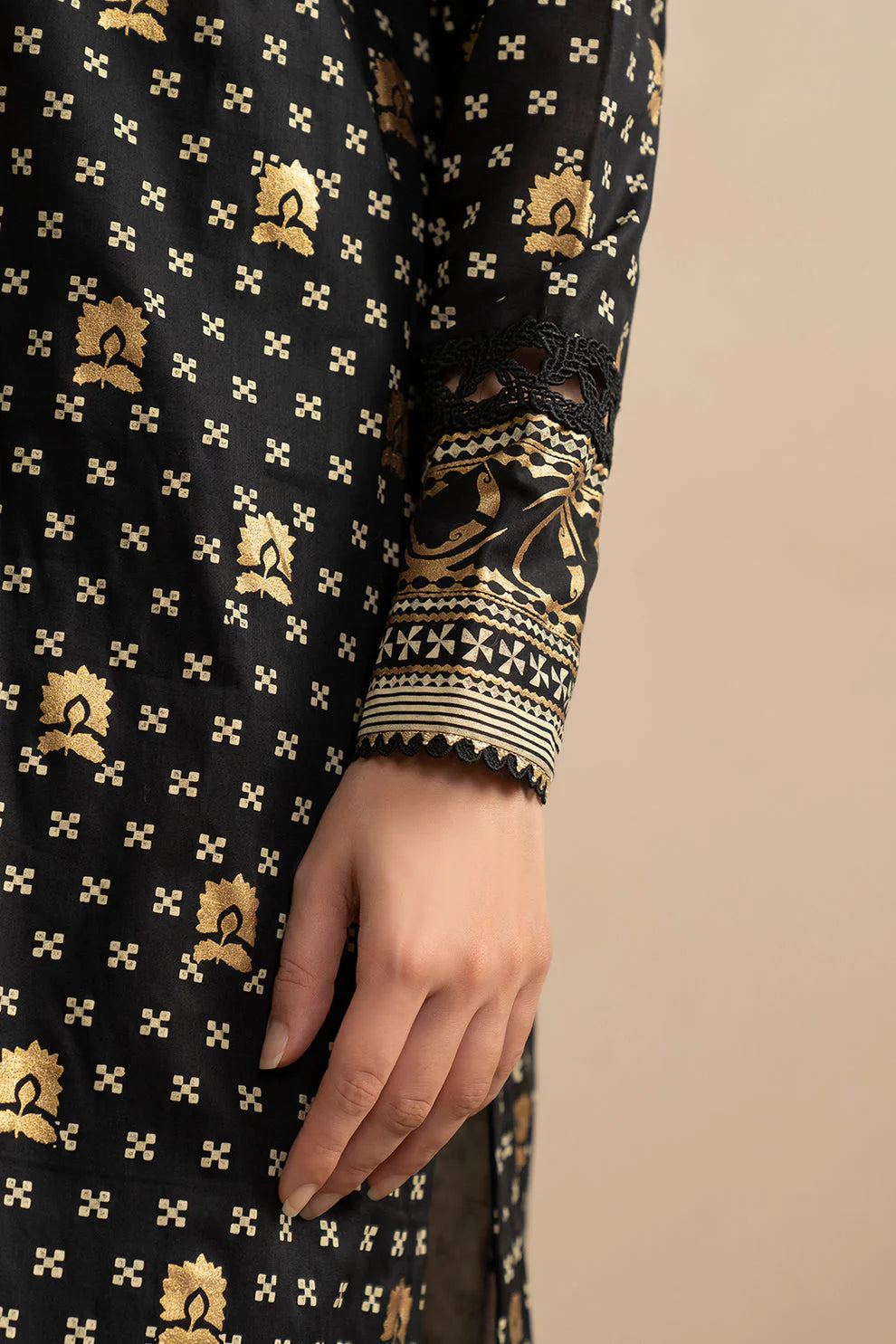 Zellbury Summer Printed Lawn Unstitched 3Pc Suit WUS25X30395