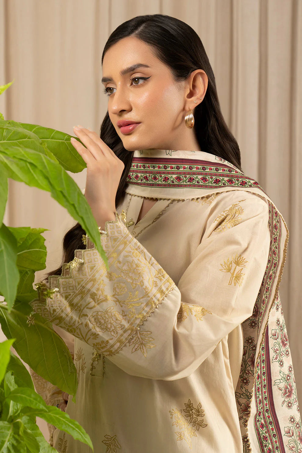 Zellbury Summer Printed Lawn Unstitched 3Pc Suit WUS25X30585