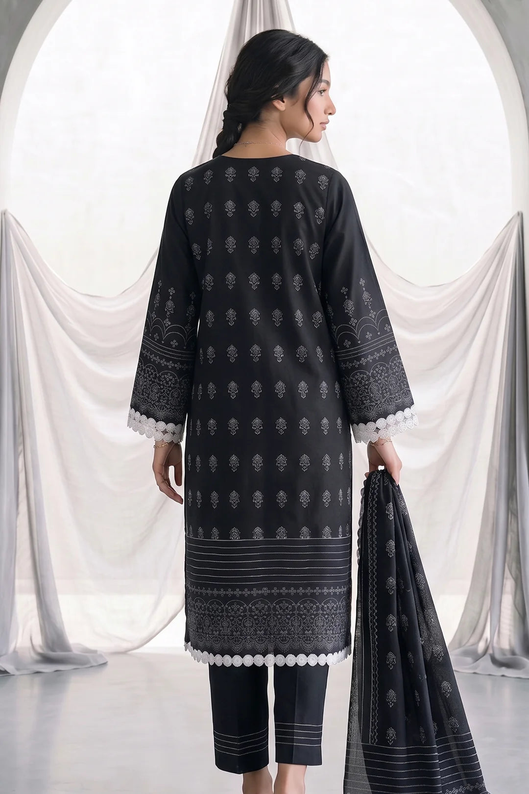 Zellbury Monochrome Lawn Unstitched 3 Pc-1090