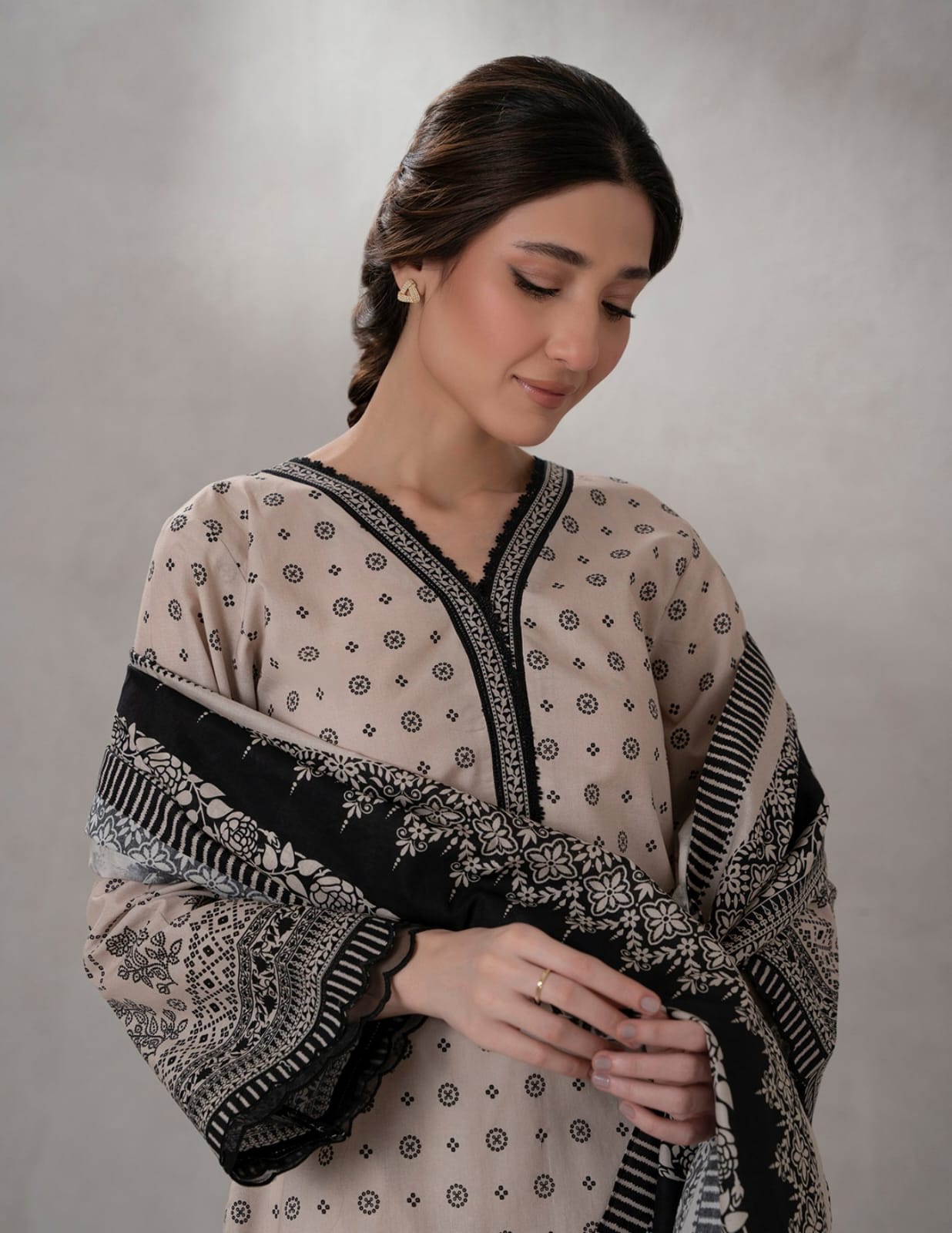 ZELLBURY UNSTITCHED SUMMER COLLECTION WUS25x30649